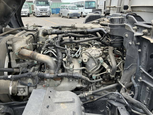 日野レンジャーアルミブロック中型（4t）[写真24]