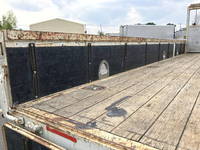 いすゞフォワードクレーン4段中型（4t）[写真13]