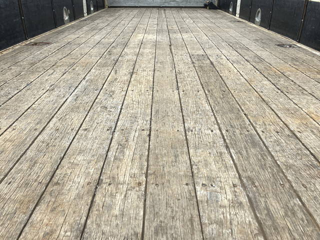 いすゞフォワードクレーン4段中型（4t）[写真14]