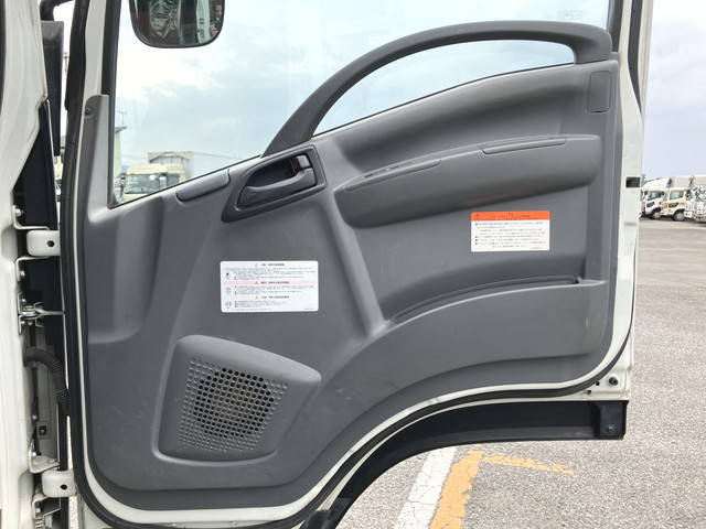 いすゞフォワードクレーン4段中型（4t）[写真31]