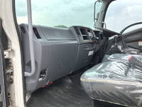 いすゞフォワードクレーン4段中型（4t）[写真32]