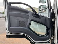 いすゞフォワードアルミバン中型（4t）[写真29]