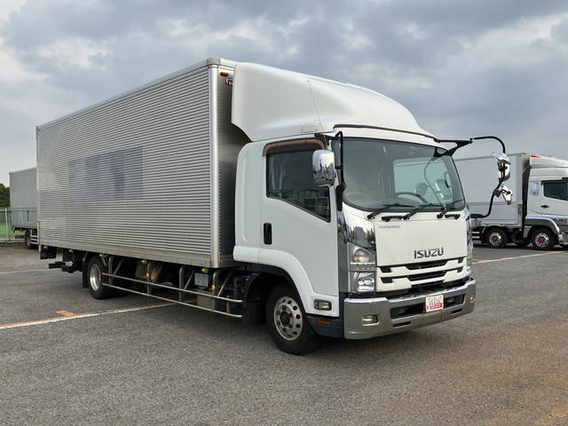 いすゞフォワードアルミバン中型（4t）[写真03]