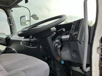 いすゞフォワードアルミバン中型（4t）[写真34]