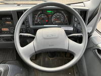 いすゞフォワードアルミバン中型（4t）[写真37]