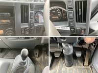 いすゞフォワードアルミバン中型（4t）[写真38]