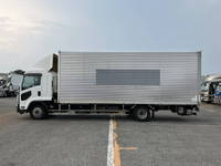 いすゞフォワードアルミバン中型（4t）[写真06]