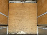 三菱ふそうキャンターアルミウイング小型（2t・3t）[写真14]