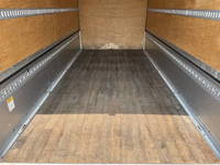 三菱ふそうキャンターアルミウイング小型（2t・3t）[写真15]