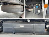 三菱ふそうキャンターアルミウイング小型（2t・3t）[写真21]