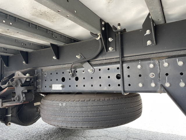 三菱ふそうキャンターアルミウイング小型（2t・3t）[写真22]