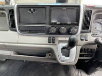 三菱ふそうキャンターアルミウイング小型（2t・3t）[写真36]