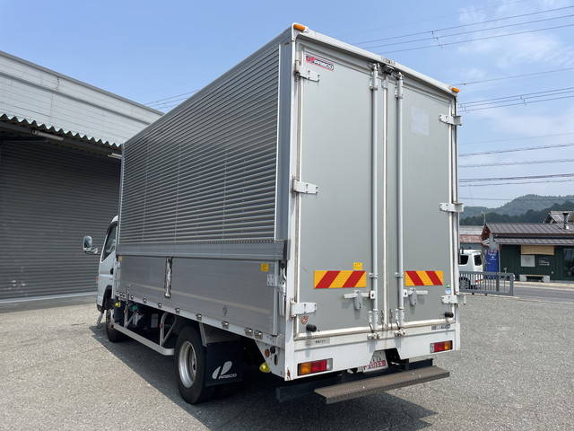 三菱ふそうキャンターアルミウイング小型（2t・3t）[写真04]