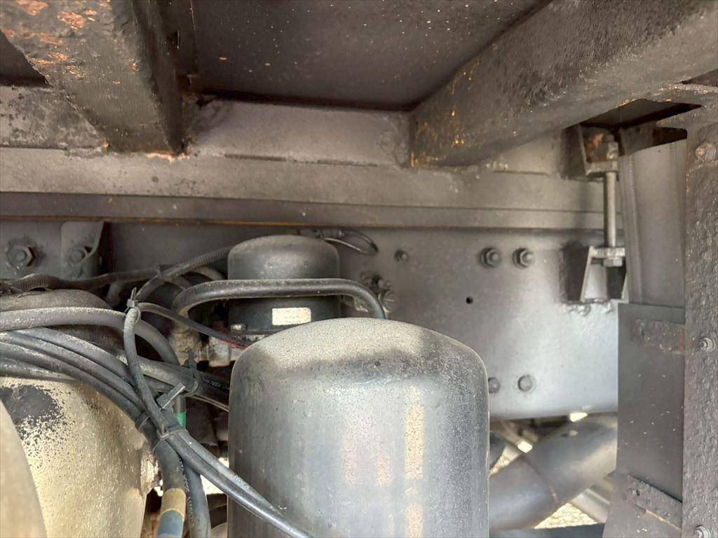 三菱ふそうスーパーグレートヒップリフター大型（10t）[写真11]