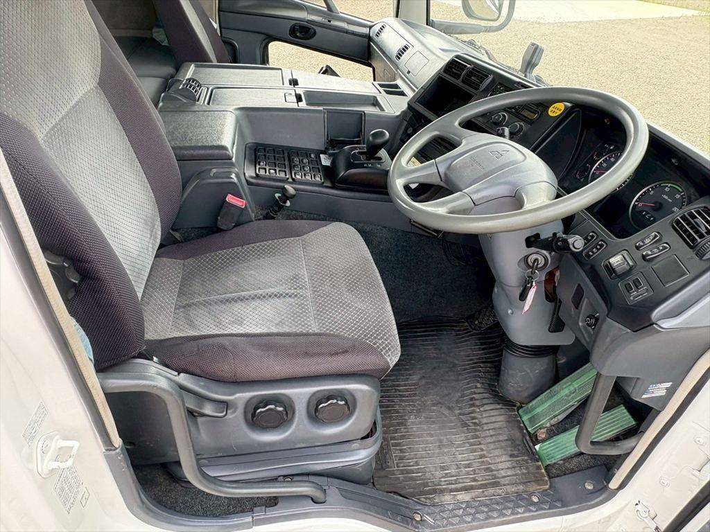 三菱ふそうスーパーグレートヒップリフター大型（10t）[写真18]