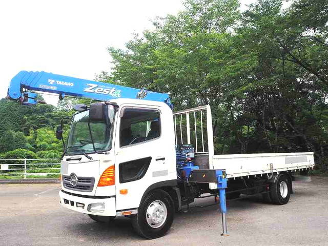 日野レンジャークレーン4段中型（4t）[写真03]