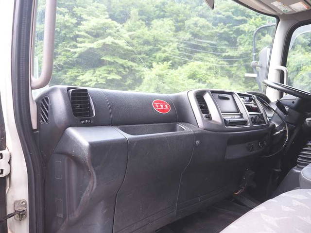 日野レンジャークレーン4段中型（4t）[写真35]