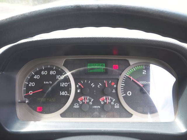 日野レンジャークレーン4段中型（4t）[写真40]