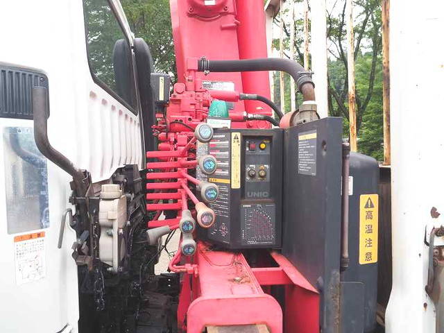 三菱ふそうファイタークレーン5段中型（4t）[写真14]