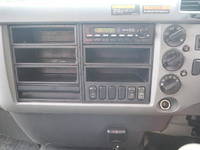 三菱ふそうファイタークレーン5段中型（4t）[写真38]