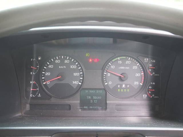 三菱ふそうファイタークレーン5段中型（4t）[写真39]