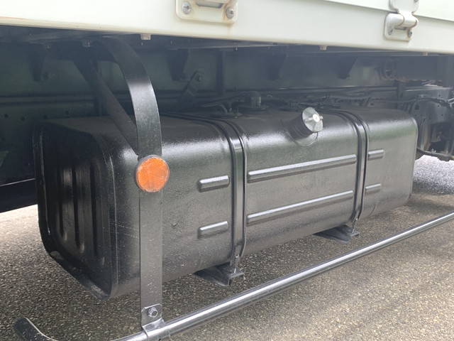 日野デュトロアルミウイング小型（2t・3t）[写真24]