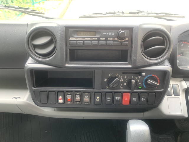 日野デュトロアルミウイング小型（2t・3t）[写真35]