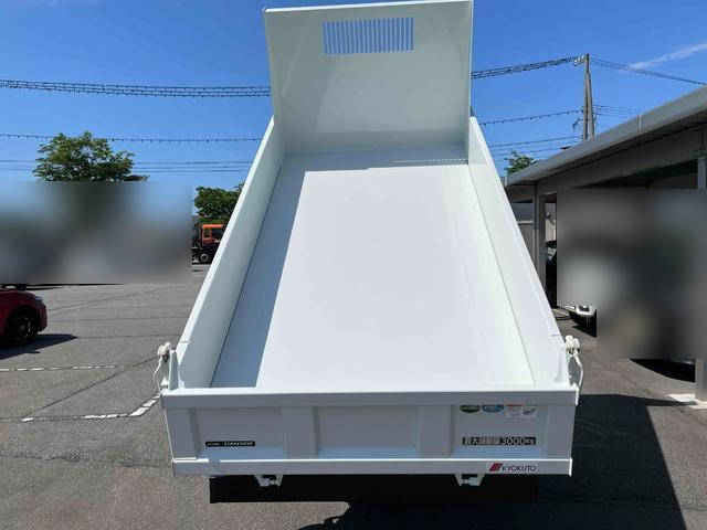 三菱ふそうキャンターダンプ小型（2t・3t）[写真10]