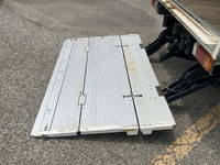 日野デュトロバン小型（2t・3t）[写真14]