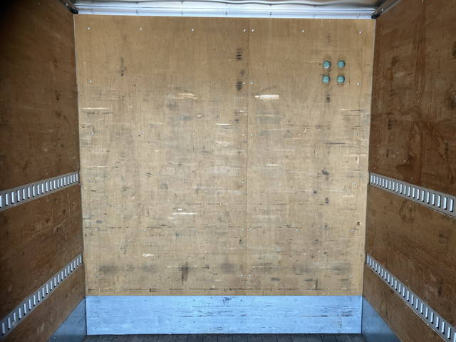 日野デュトロバン小型（2t・3t）[写真18]