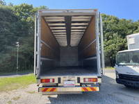 UDトラックスクオンアルミウイング大型（10t）[写真12]