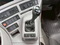 UDトラックスクオントレーラーヘッド（トラクターヘッド）大型（10t）[写真24]