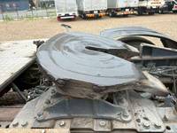 UDトラックスクオントレーラーヘッド（トラクターヘッド）大型（10t）[写真10]