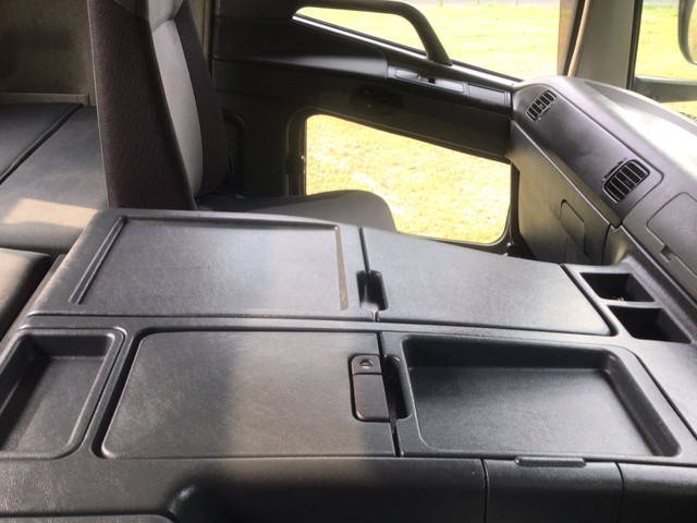 三菱ふそうスーパーグレートセルフローダー大型（10t）[写真33]