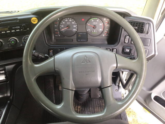 三菱ふそうスーパーグレートセルフローダー大型（10t）[写真35]