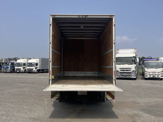 いすゞエルフアルミバン小型（2t・3t）[写真10]