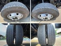 三菱ふそうキャンター平ボディ小型（2t・3t）[写真16]