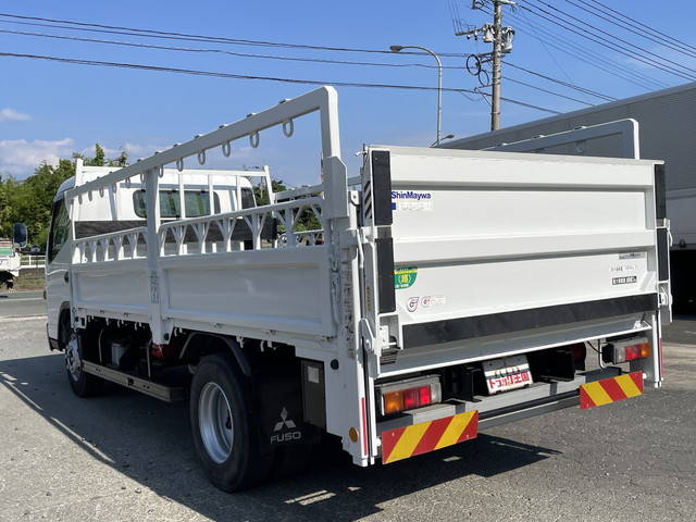 三菱ふそうキャンター平ボディ小型（2t・3t）[写真04]