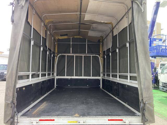 三菱ふそうキャンター幌車小型（2t・3t）[写真03]