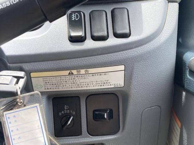 三菱ふそうキャンター幌車小型（2t・3t）[写真34]