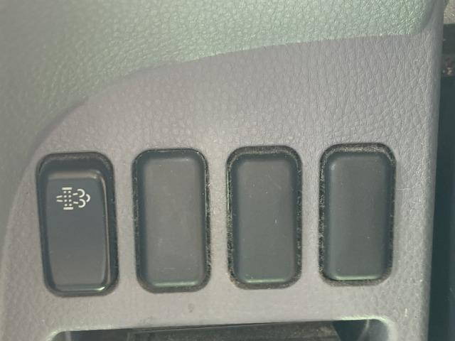 三菱ふそうキャンター幌車小型（2t・3t）[写真35]