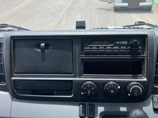 三菱ふそうキャンター幌車小型（2t・3t）[写真37]