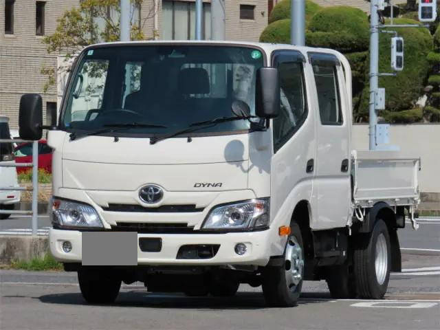 トヨタダイナダブルキャブ（Wキャブ）小型（2t・3t）[写真01]