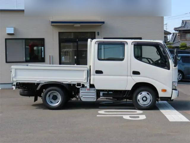 トヨタダイナダブルキャブ（Wキャブ）小型（2t・3t）[写真04]
