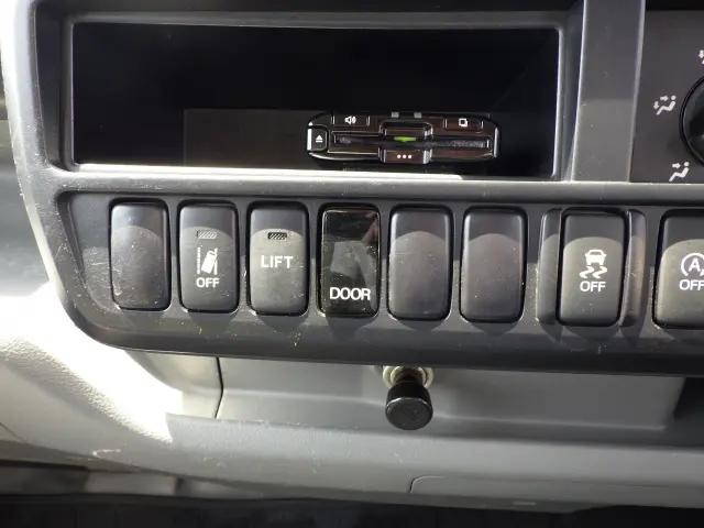 トヨタダイナアルミバン小型（2t・3t）[写真10]