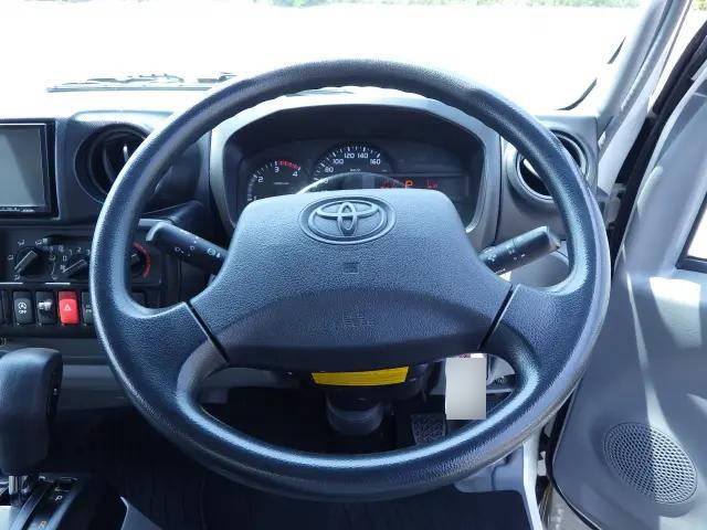 トヨタダイナアルミバン小型（2t・3t）[写真14]