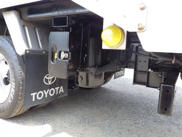 トヨタダイナアルミバン小型（2t・3t）[写真34]
