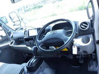 トヨタダイナアルミバン小型（2t・3t）[写真07]