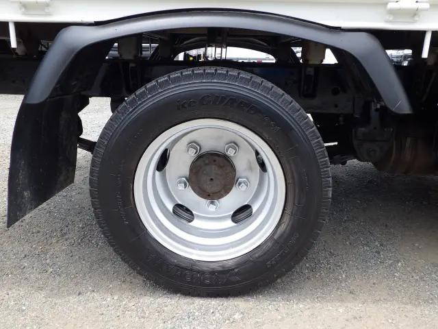 トヨタトヨエース平ボディ小型（2t・3t）[写真23]