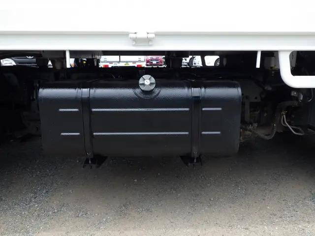 トヨタトヨエース平ボディ小型（2t・3t）[写真26]